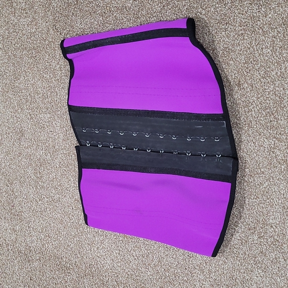 Ann Chery Other - Ann Chery Waist Trainer